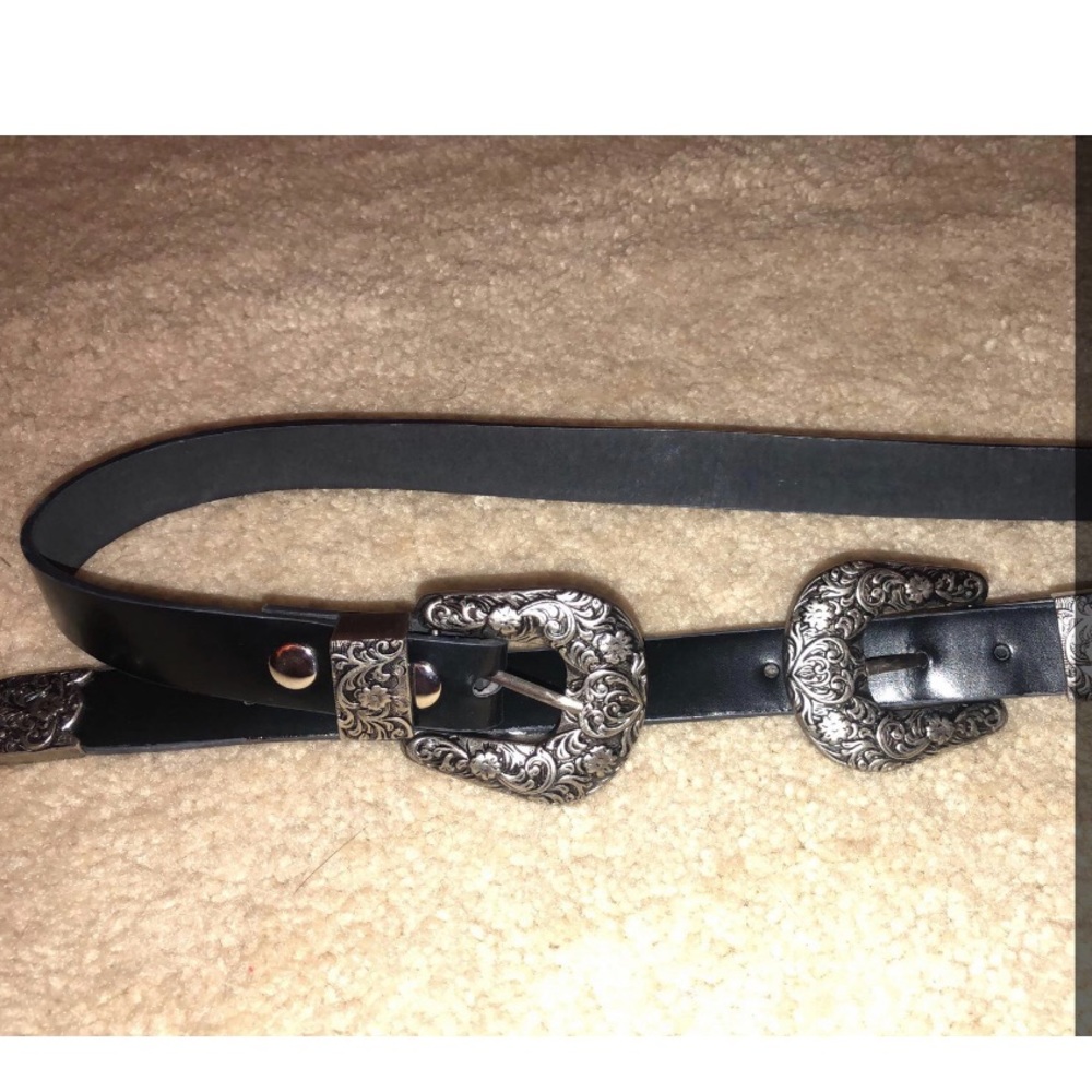 Double Buckle belt!